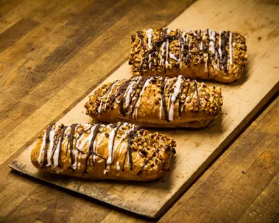 Nugat-Teilchen – Bäckerei-Konditorei Schell
