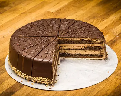 Sachertorte – Bäckerei-Konditorei Schell