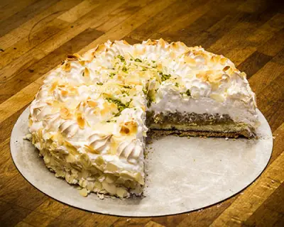 Stachelbeer-Baiser – Bäckerei-Konditorei Schell